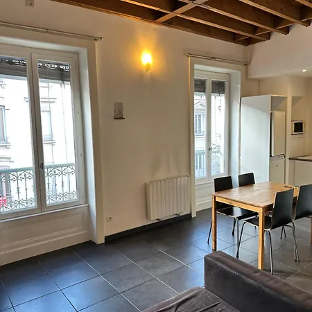 Апартаменты Rue Laporte *