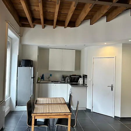 Апартаменты Rue Laporte